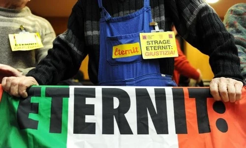 Emergenza amianto in Italia la fibra killer continua ad uccidere ma la ricerca va avanti