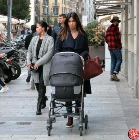 Federica Nargi è già tempo di shopping con Sofia e mammà