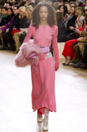 Paris Fashion Week Nina Ricci  sfila in passerella