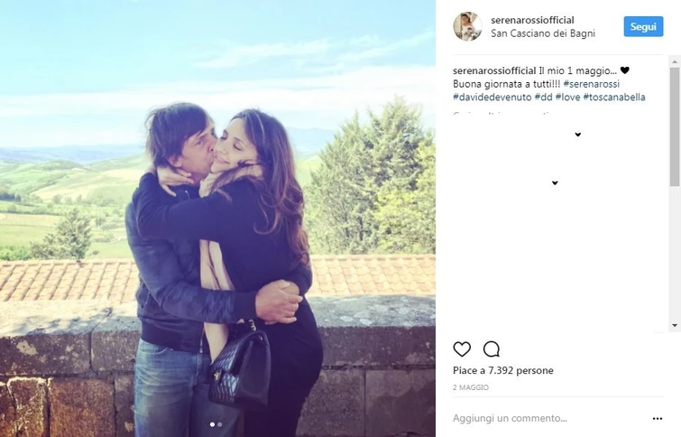Serena Rossi riceve la proposta di matrimonio in diretta