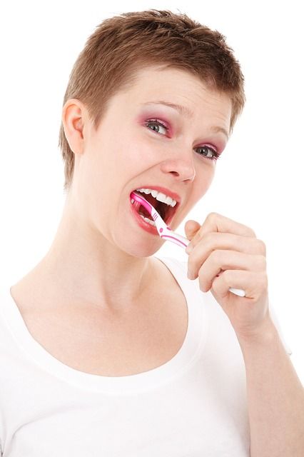 Igiene orale 8 regole per un sorriso splendente