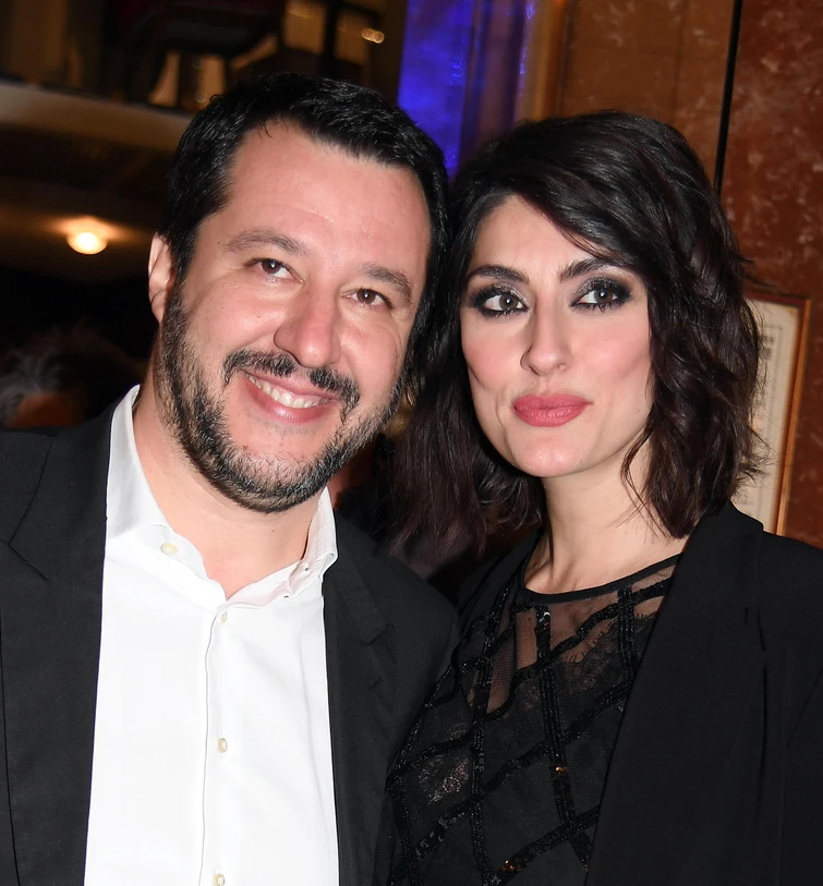 Elisa Isoardi e il ferro da stirogate con Salvini