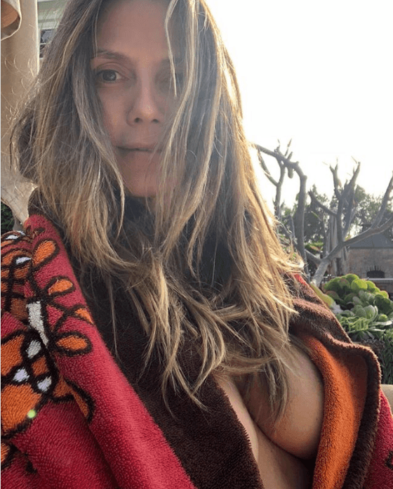 Il selfie in topless Heidi Klum sa come provocare