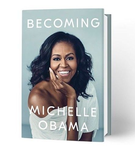 Michelle Obama svela la copertina dellautobiografia