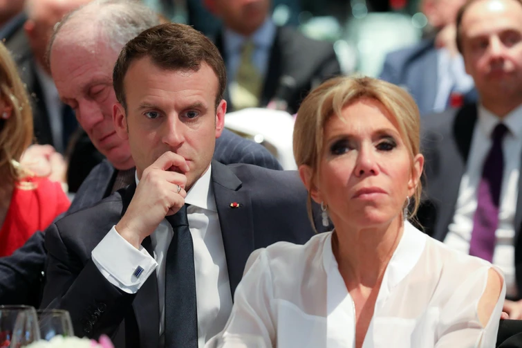 Quando quello fra Brigitte e Emmanuel Macron era un amore clandestino