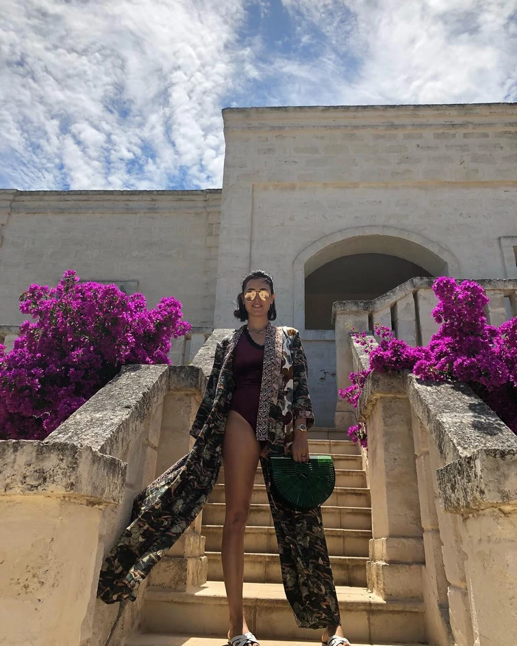 Caterina Balivo in vacanza Capri in costume intero fa un figurone