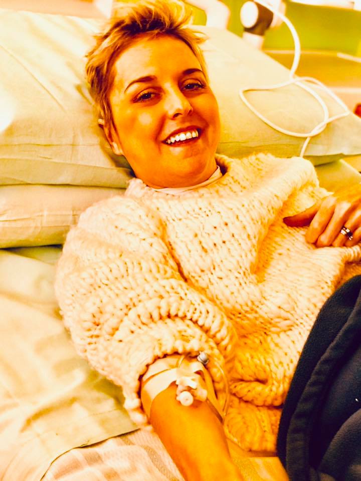 Nadia Toffa in ospedale durante la chemioterapia A chi mi augura di morire