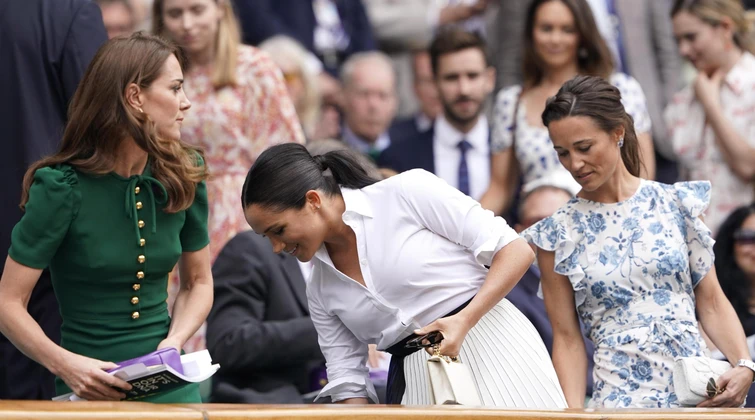 A Wimbledon cè la finale femminile ma la vera sfida è in tribuna tra Kate e Meghan