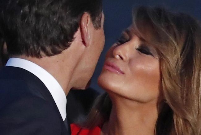 Melania Trump Justin Trudeau e quel bacio che fa pensar male