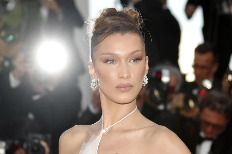 Bella Hadid è la donna più bella del mondo lo dice la scienza