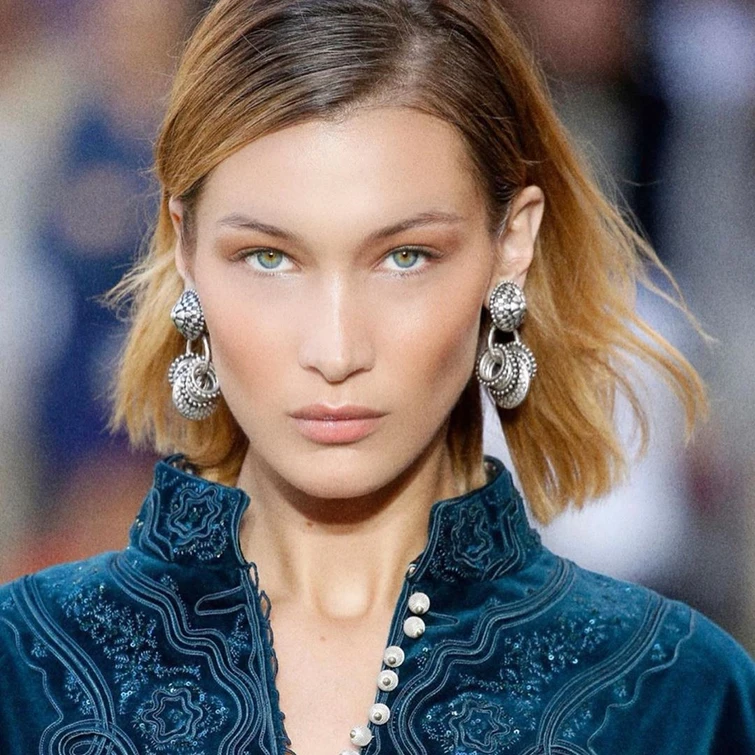 Bella Hadid è la donna più bella del mondo lo dice la scienza