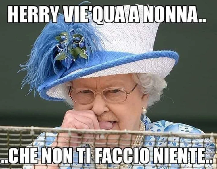 Sui social impazza la parodia Megxit Harry Meghan e la Royal Family nei meme più divertenti