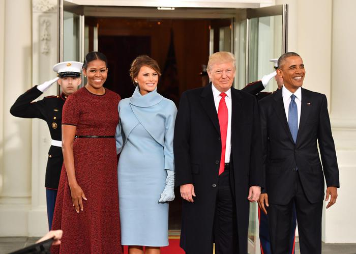 Michelle Obama compie gli anni il dispetto di Trump