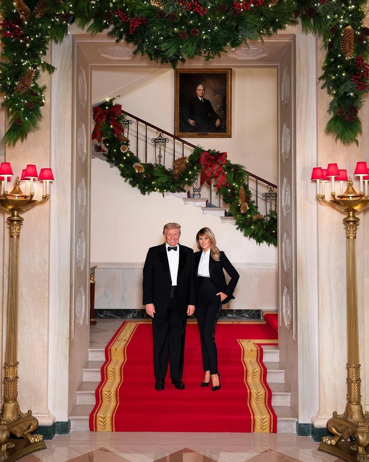 Melania Trump ossessionata dalle notizie sui tradimenti del marito Donald