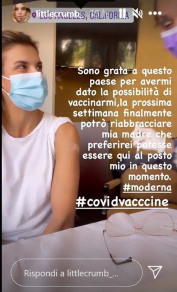 Elisabetta Canalis ha già fatto il vaccino sui social esplode la polemica Ecco perché