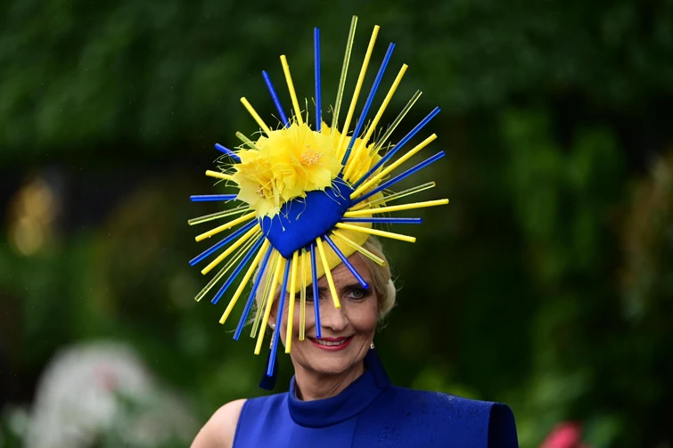 Royal Ascot 2021 i look più stravaganti e i cappellini più eccentrici