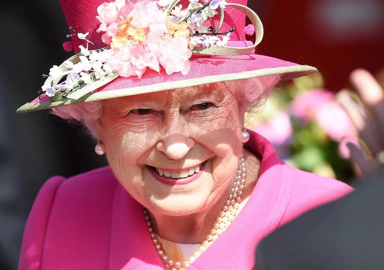 La regina dice addio a Buckingham Palace Ecco quale sarà la sua nuova residenza