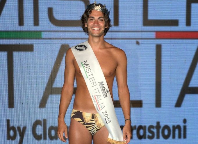 Moro alto 186 e con un sorriso contagioso ecco Mister Italia 2022