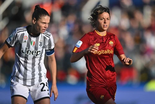 Supercoppa del calcio femminile trionfa la Roma Decisivi i calci di rigore