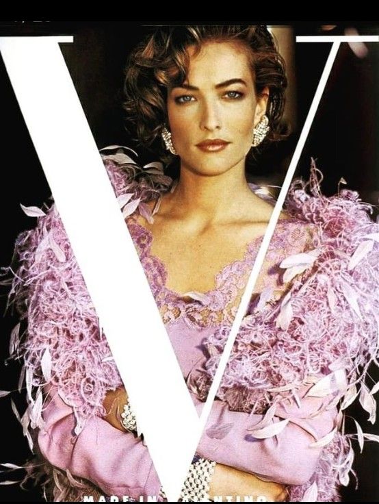 Addio a Tatjana Patitz una delle prime supermodelle cui Vogue dedicò più di 100 copertine