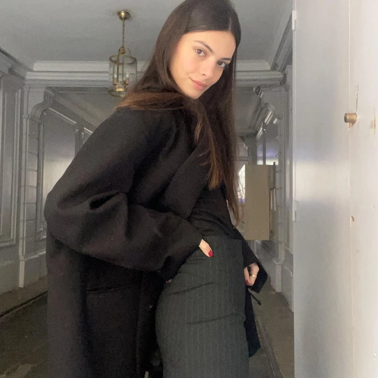 Bella Hadid di origini palestinesi sostituita da Dior con una modella israeliana Scoppia il caso