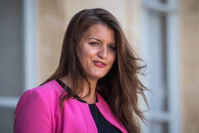 Chi è Marlène Schiappa viceministra francese in copertina su Playboy la polemica 