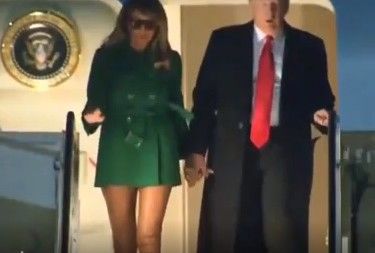 Melania Trump in minigonna Lillusione ottica che distrae tutti