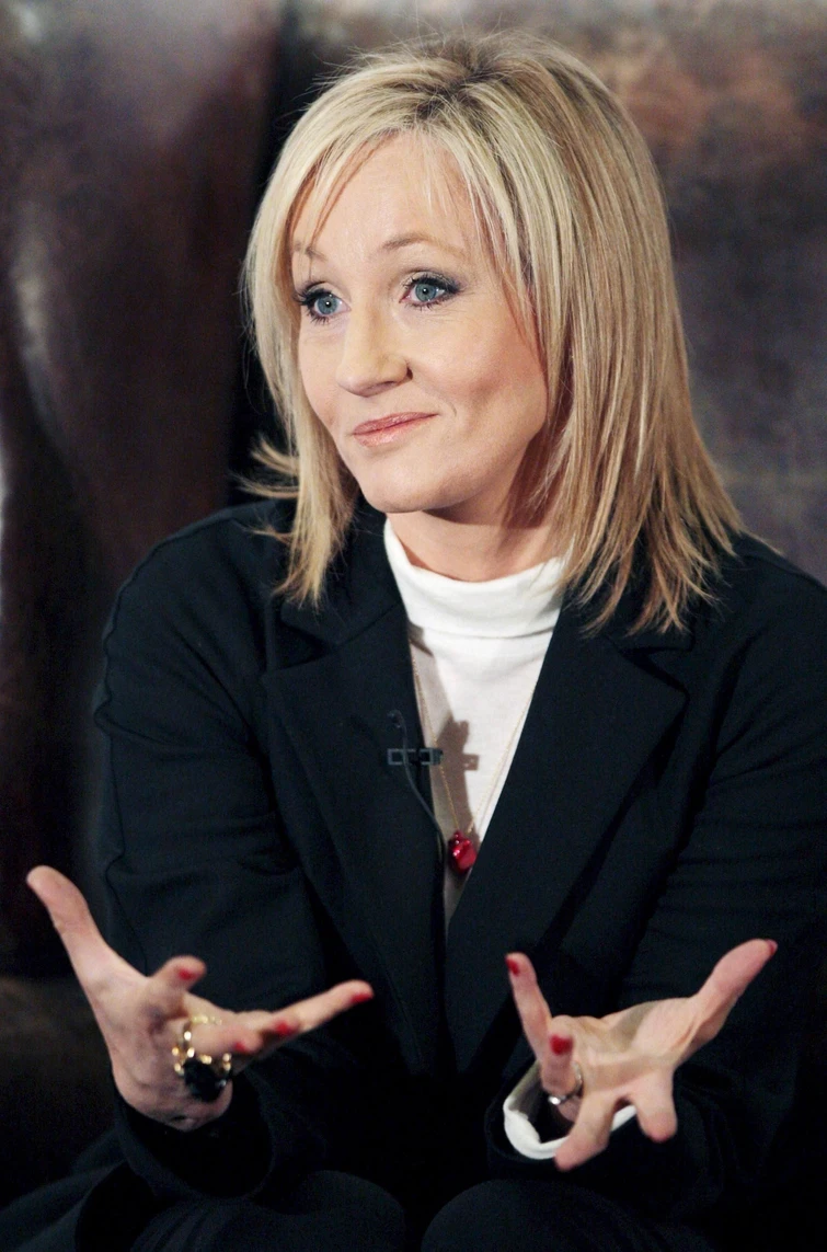 Joanne K Rowling