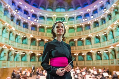 Direttore o direttrice dorchestra Dopo la polemica su  Beatrice Venezi ecco la risposta di Oksana Lyniv