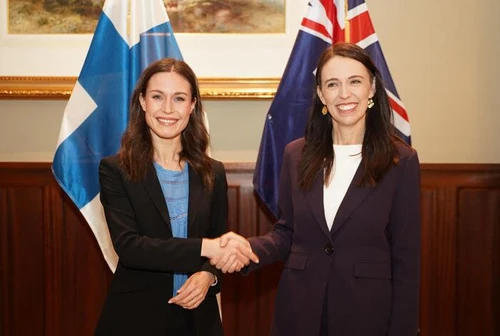 Polemica sessista allincontro Jacinda ArdernSanna Marin e la premier neozelandese fa a fettine il giornalista