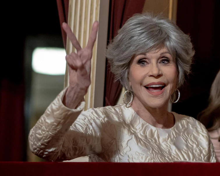 Jane Fonda a 86 anni Ecco perché a letto vorrei solo ventenni