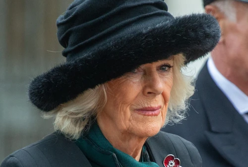 La maledizione della casa reale inglese dopo Re Carlo e Kate ora tocca a Camilla 