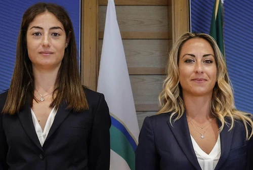 La rivincita delle donne col fischietto per la prima volta in Serie A terna arbitrale femminile Ecco chi sono