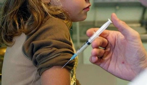Sospetto caso di tetano per una bimba mai vaccinata è grave