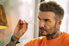 David Beckham e la mania di spolverare tutto pure le candele Cosè il disturbo ossessivocompulsivo di cui soffre