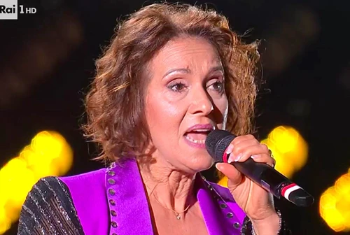 Diana Puddu in trionfo in Sardegna tra laeroporto e lo stadio Chi è la vincitrice di The Voice Senior