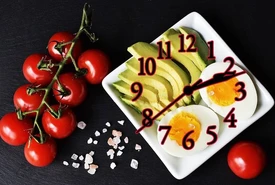 Nessun taglio alle calorie con la dieta dellorologio basta rispettare gli orari per dimagrire