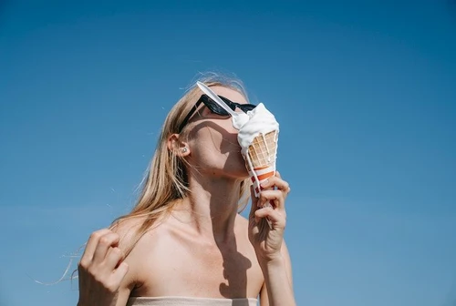 Perché mangiamo troppo Contrastare la fame emotiva e smettere di usare il cibo come consolazione