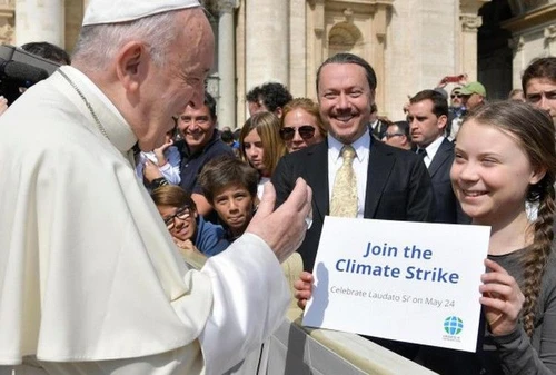 Greta Thunberg e Papa Francesco lalleanza che non ti aspetti La scelta della Caritas