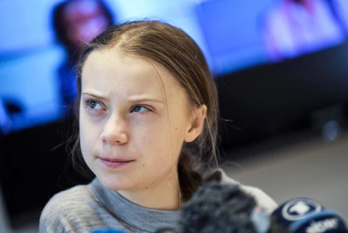 Azienda petrolifera incita allo stupro di Greta Thunberg la sua risposta è fulminante