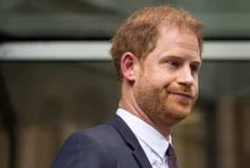 Harry non è più principe perché Buckhingam Palace ha cancellato il titolo di altezza reale