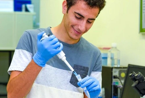 Chi è lingegnere biomedico italiano che porta da Israele in Italia la telemedicina anticovid