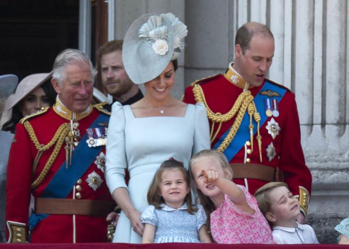 Il nuovo look di Kate Middleton ma spunta un dettaglio preoccupante