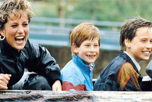 William e Harry col cuore a pezzi rivelano lultima telefonata con Lady Diana