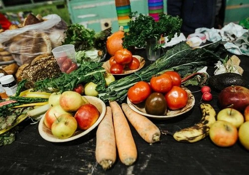Allarme Coldiretti scomparsi tre frutti su quattro le multinazionali minacciano la nostra sovranità alimentare