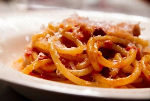 Le ricette dello chef Massimo Biale spaghetti allamatriciana