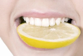 Nella dieta del sorriso lelenco degli alimenti da mangiare per curare la depressione