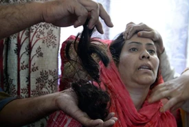India il giallo dei tagliatrecce che aggrediscono le donne già 200 vittime E caccia alla banda