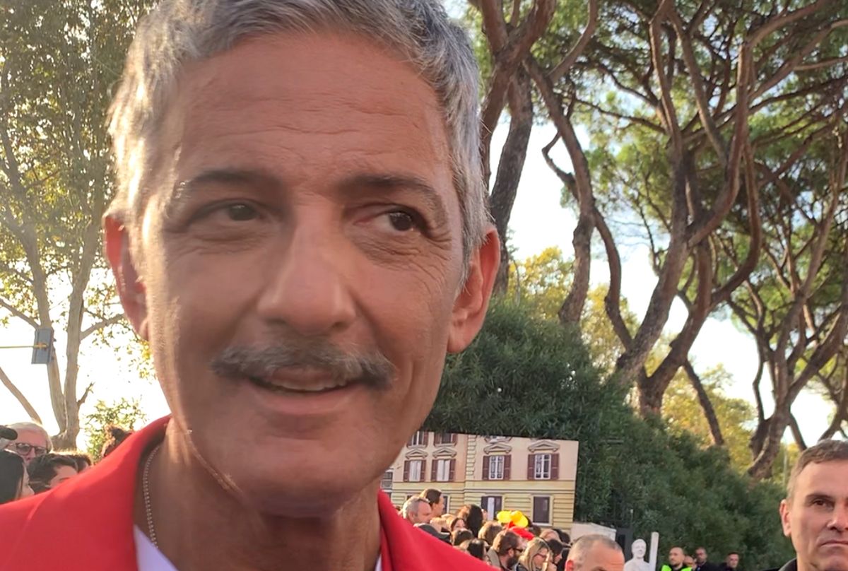 videointervista Fiorello per prima puntata Viva Rai2