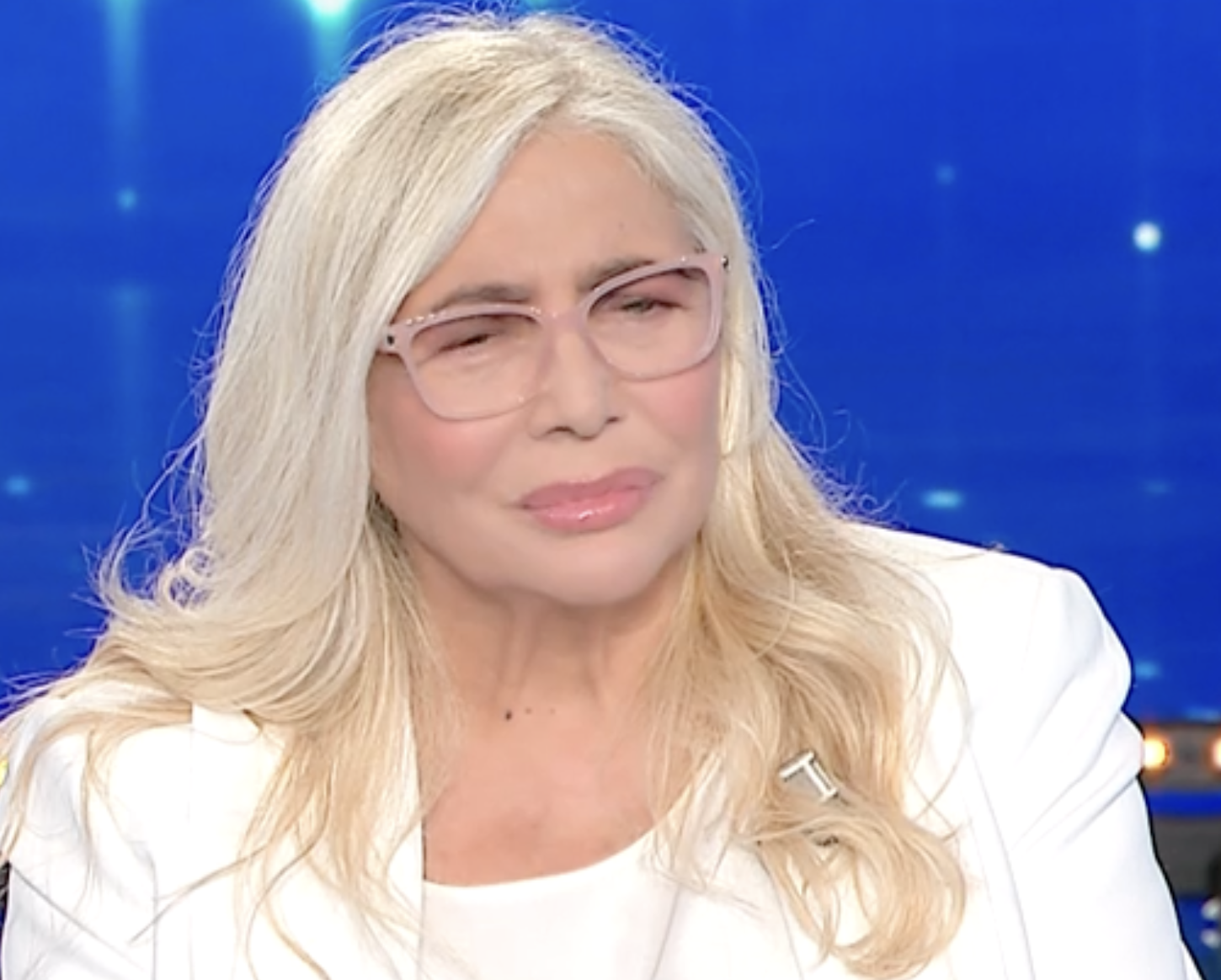 mara venier shock appena finisce domenica in vado a operarmi la patologia di cui soffre da tempo la conduttrice da Milleunadonna.it mara venier shock appena finisce domenica in vado a operarmi la patologia di cui soffre da tempo la conduttrice